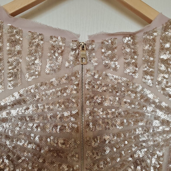 Vince Camuto Sequin Cocktail Dress - Picture 8 of 11